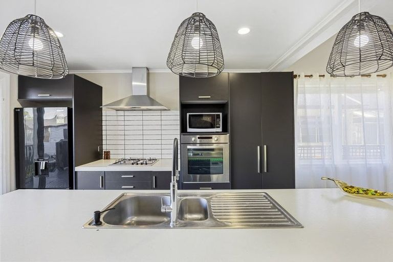 Photo of property in 74 Primrose Street, Frankton, Hamilton, 3204