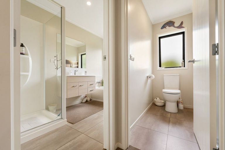 Photo of property in 10 Lancewood Avenue, Feilding, 4702