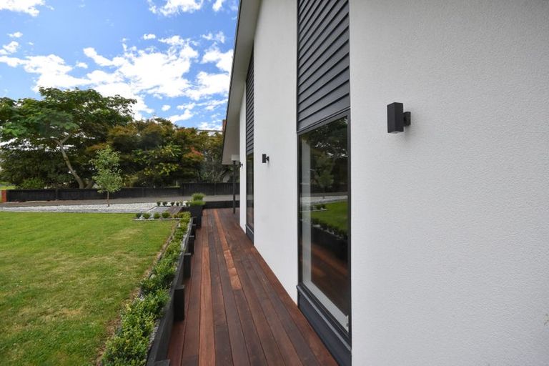 Photo of property in 27 Beaumaris Street, Outram, 9019