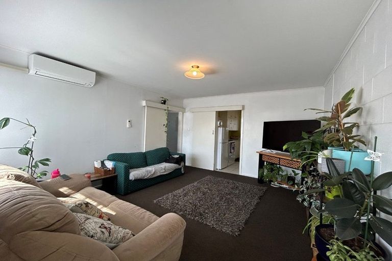 Photo of property in 2/31 Trinity Crescent, Pirimai, Napier, 4112