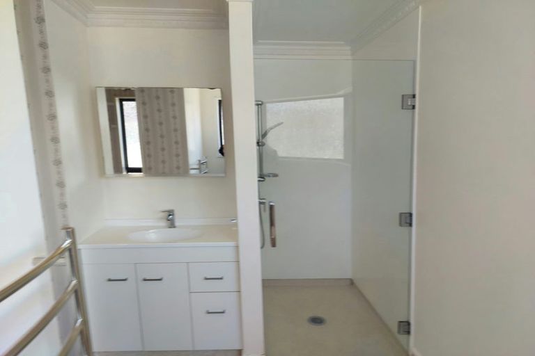 Photo of property in 69a Williams Street, Cambridge, 3434