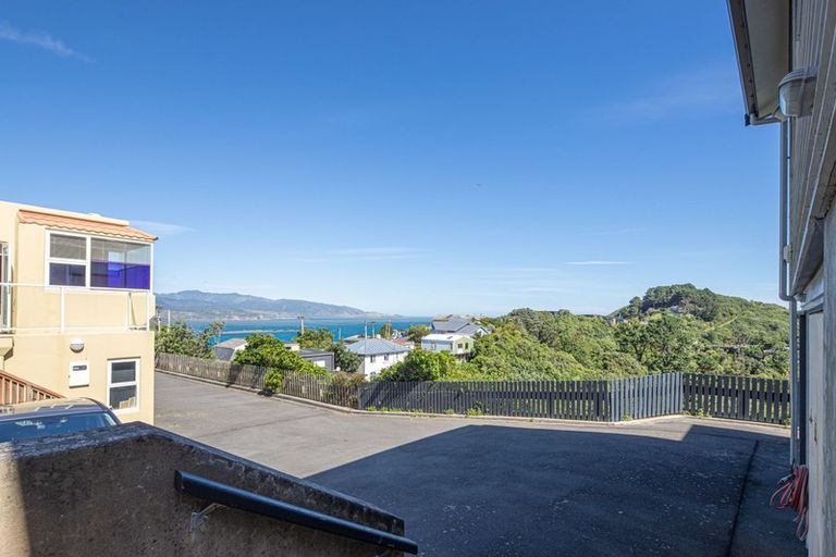 Photo of property in 32 View Road, Houghton Bay, Wellington, 6023