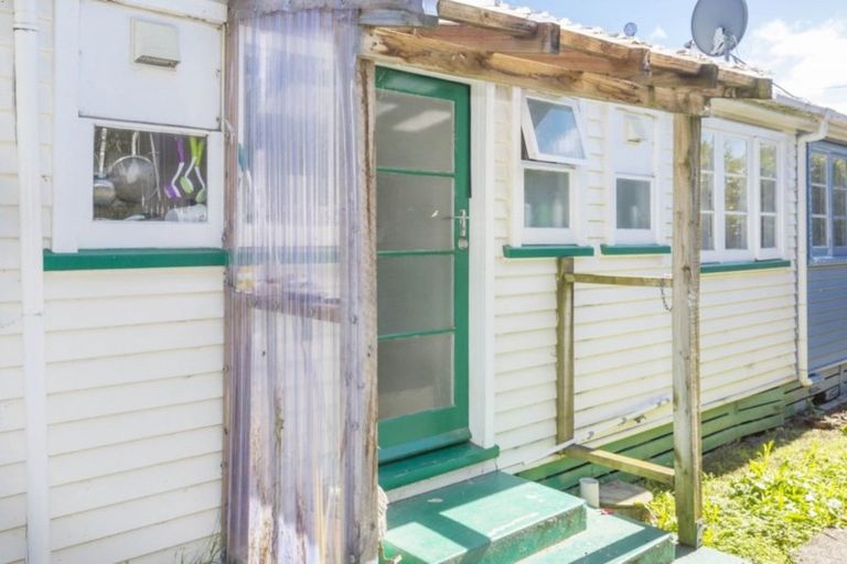 Photo of property in 2/5 Totara Street, Trentham, Upper Hutt, 5018