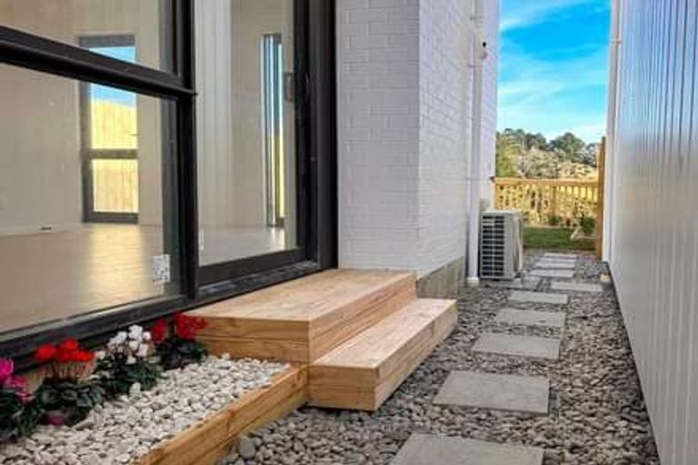 Photo of property in 65 Biokovo Street, Massey, Auckland, 0614