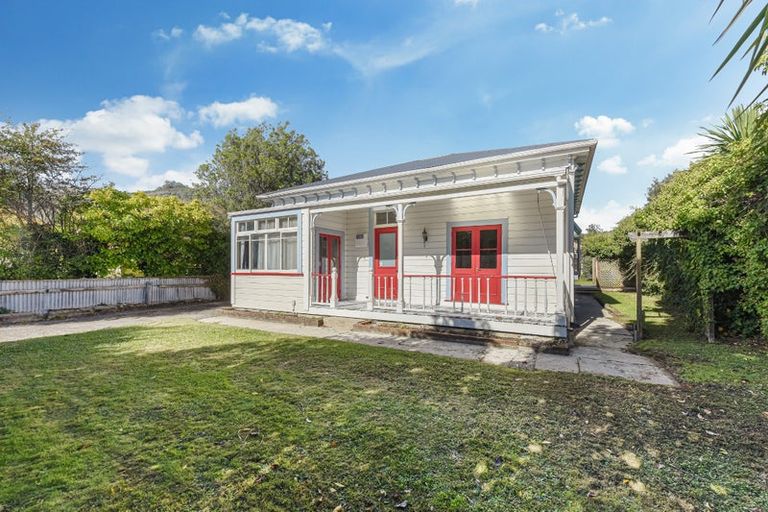 Photo of property in 18 Totara Street, Nelson South, Nelson, 7010