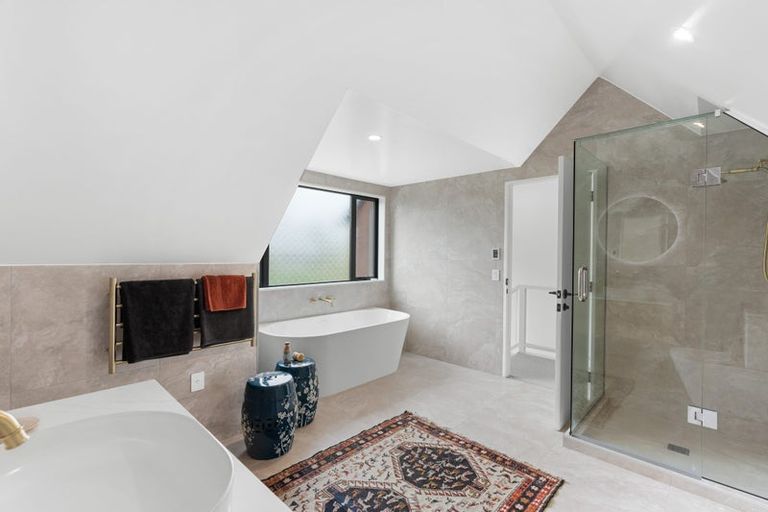 Photo of property in 11 Stratford Street, Merivale, Christchurch, 8014