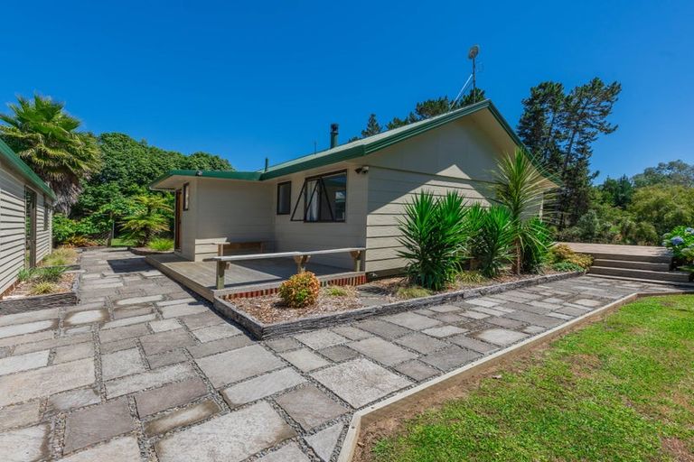 Photo of property in 964 Churchill Road, Pukekawa, Tuakau, 2696