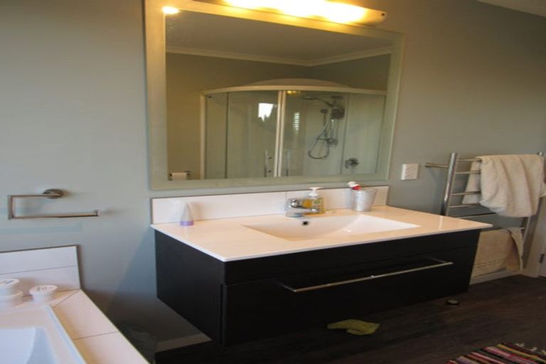 Photo of property in 53a Sierra Way, Blue Mountains, Upper Hutt, 5371