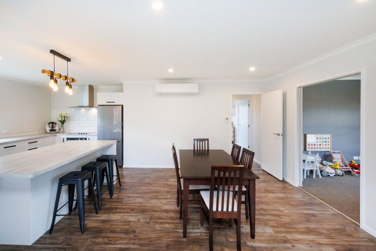 Photo of property in 22 Monarch Drive, Ashhurst, 4810