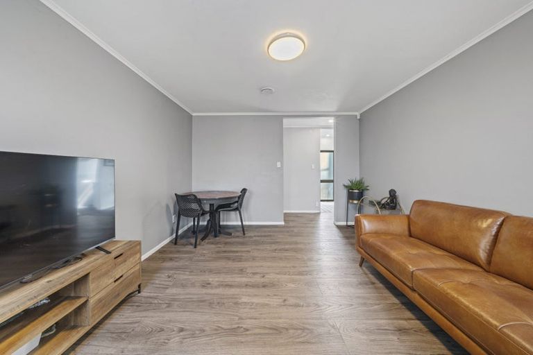 Photo of property in 143 Clevedon Road, Papakura, 2110