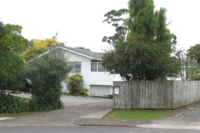 Photo of property in 34 Cranberry Place, Bucklands Beach, Auckland, 2012