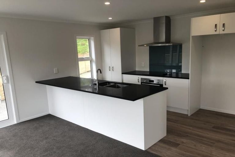 Photo of property in 11 Takapo Grove, Kelson, Lower Hutt, 5010