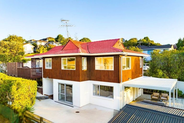 Photo of property in 95 Awaruku Road, Torbay, Auckland, 0630