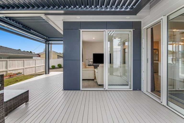 Photo of property in 23a Wylie Avenue, Sunnynook, Auckland, 0620