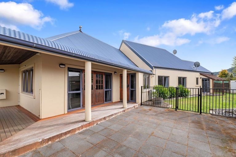 Photo of property in 31 Hoyte Place, Pukehangi, Rotorua, 3015