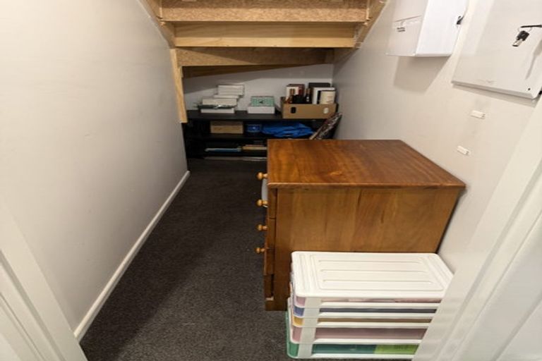 Photo of property in 8b Frandi Street, Thorndon, Wellington, 6011