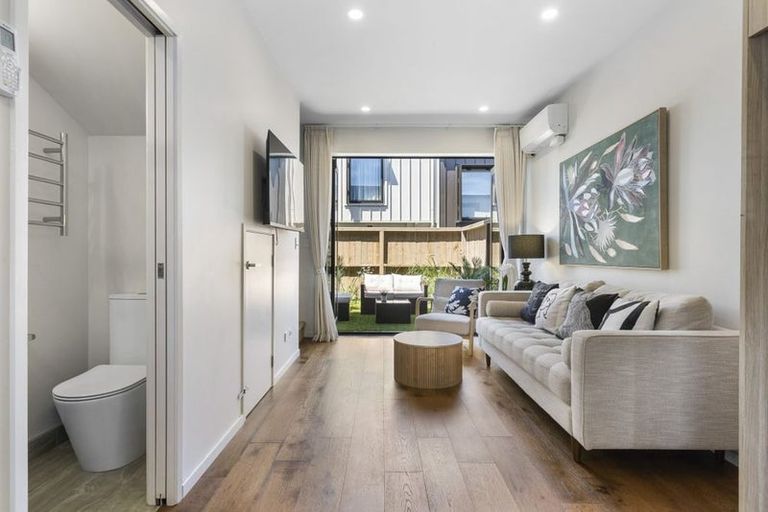 Photo of property in 44 Hadlow Terrace, Grey Lynn, Auckland, 1021