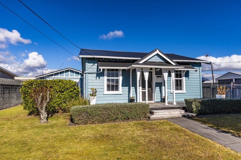 Photo of property in 8 Oriental Street, Welbourn, New Plymouth, 4312