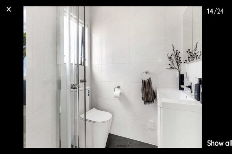 Photo of property in 2/17 Oliver Street, Point Chevalier, Auckland, 1022