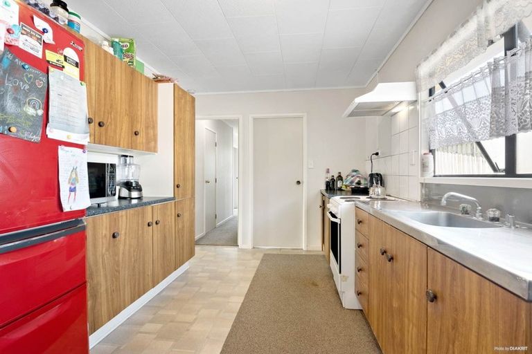 Photo of property in 40 Anne Mclean Drive, Bayview, Auckland, 0629