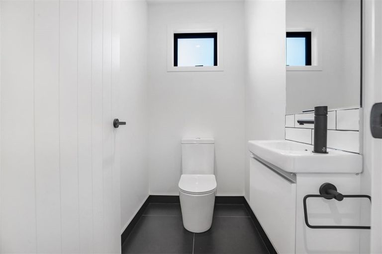 Photo of property in 18 Arion Court, Mount Pisa, Cromwell, 9383