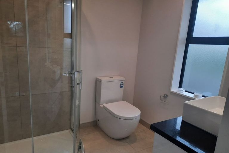 Photo of property in 10 Shingle Street, Sydenham, Christchurch, 8023