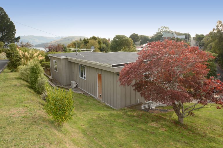 Photo of property in 9 Seaton Road, Portobello, Dunedin, 9014