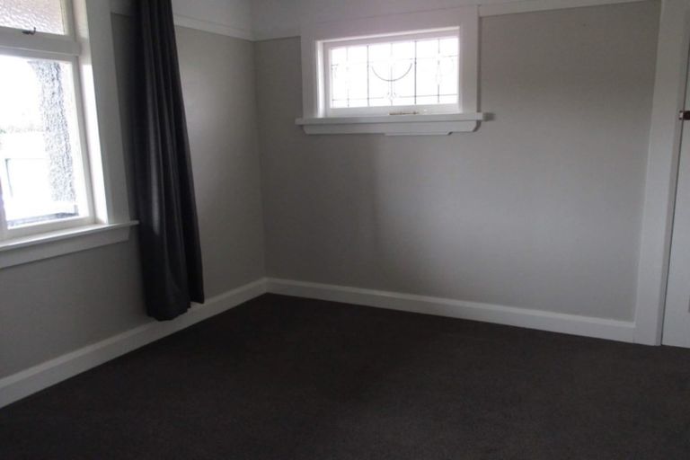 Photo of property in 107 Napier Road, Terrace End, Palmerston North, 4410