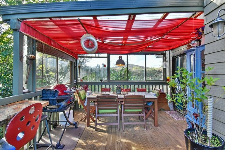 Photo of property in 32 Lorelei Place, Opaheke, Papakura, 2113