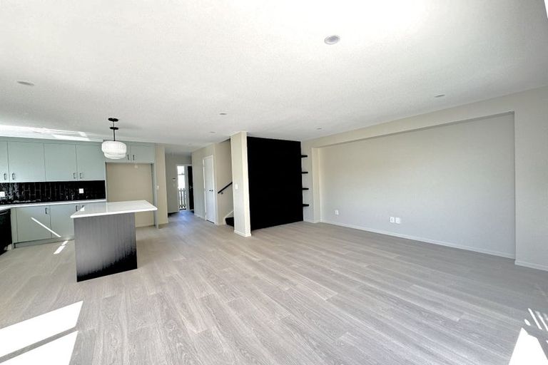 Photo of property in 9 Swinton Place, Churton Park, Wellington, 6037