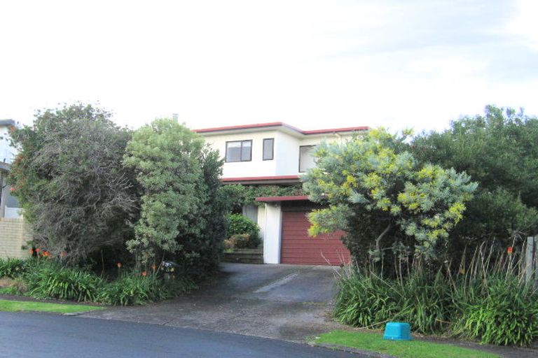 Photo of property in 3 Patros Place, Bucklands Beach, Auckland, 2012