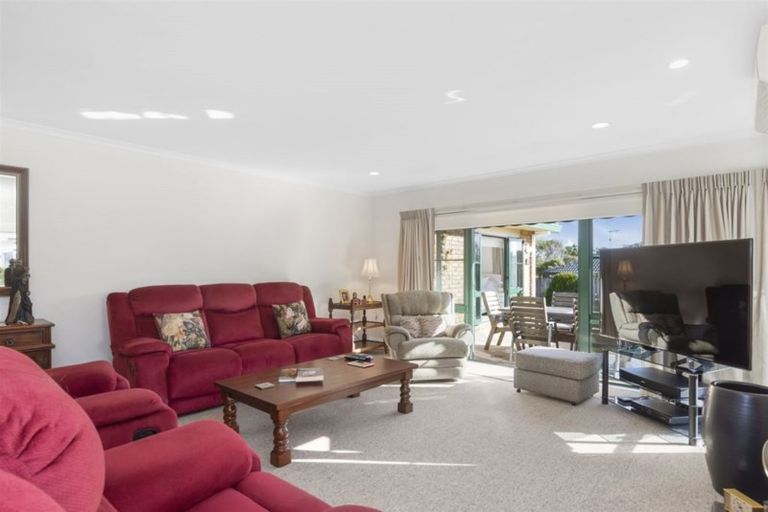 Photo of property in 6 Whakaruru Place, Matua, Tauranga, 3110