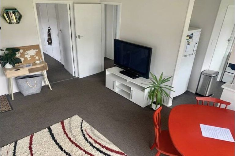 Photo of property in 1/31 Ewen Alison Avenue, Devonport, Auckland, 0624