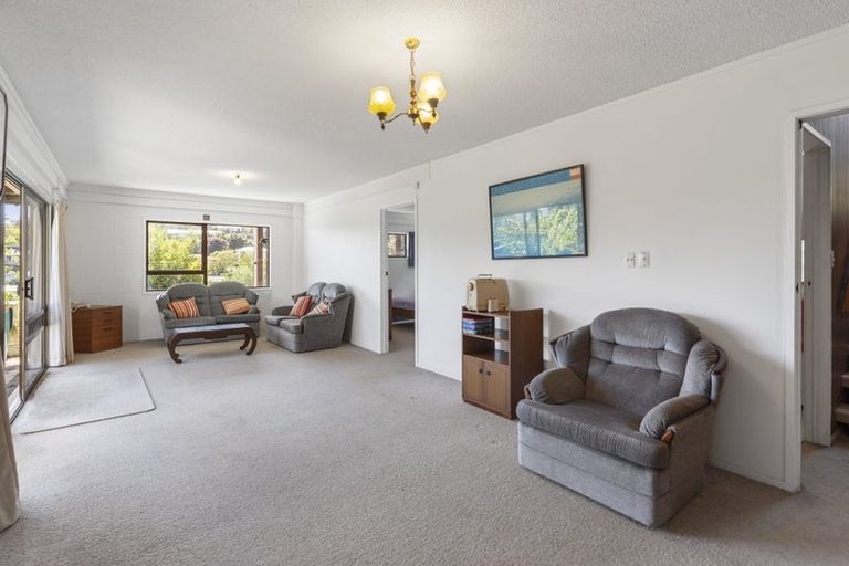 Photo of property in 16 Clipper Place, Shelly Park, Auckland, 2014