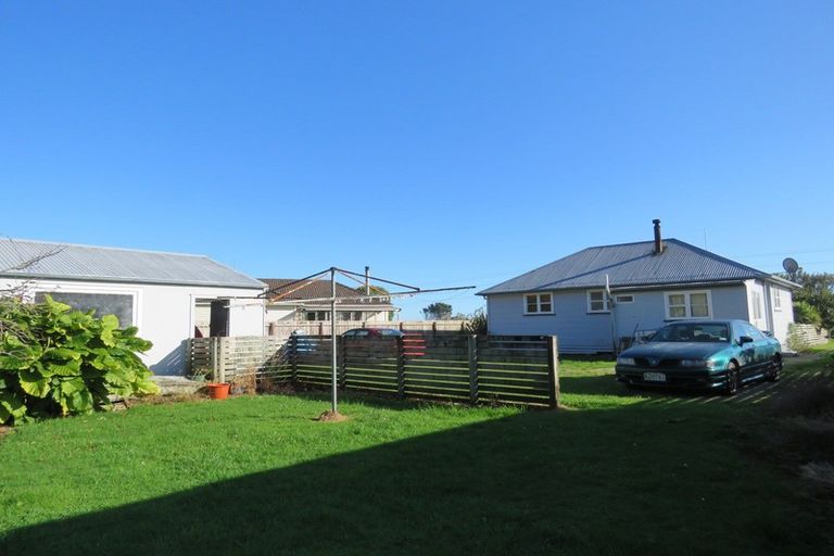 Photo of property in 4 Main Rd Ngakawau, Ngakawau, 7824