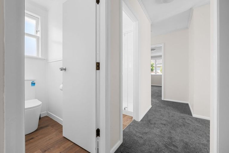 Photo of property in 46 Pollen Crescent, Melville, Hamilton, 3206