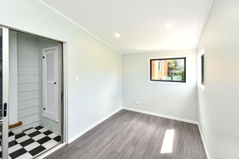 Photo of property in 120 Settlement Road, Papakura, 2110