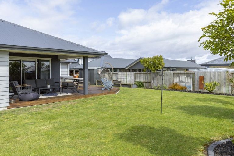 Photo of property in 22 Harakeke Drive, Wharewaka, Taupo, 3330