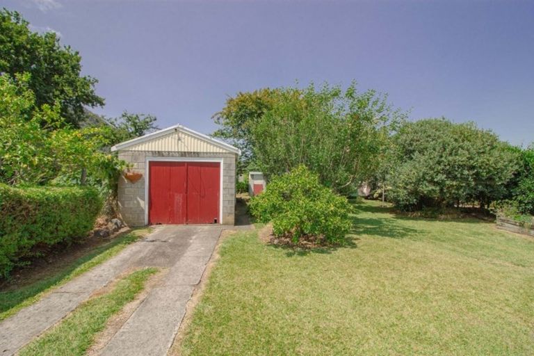 Photo of property in 13 Carlyle Street, Te Aroha, 3320