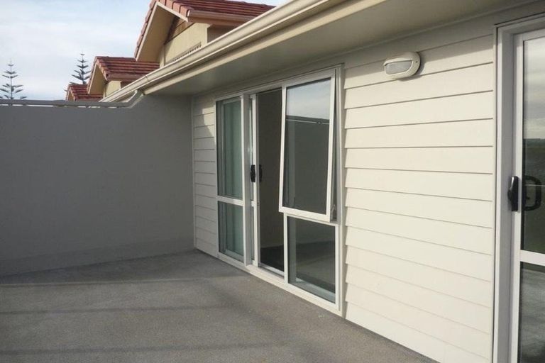 Photo of property in Santa Rosa, 20/340 Gulf Harbour Drive, Gulf Harbour, Whangaparaoa, 0930