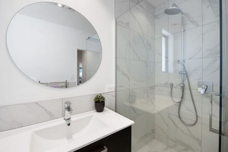 Photo of property in 7 Hyatt Close, Leamington, Cambridge, 3432