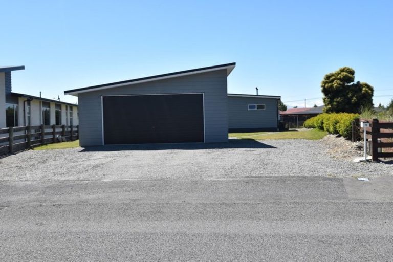 Photo of property in 73 Irishman Drive, Twizel, 7901