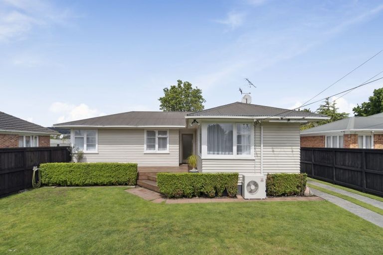 Photo of property in 1/127 Clevedon Road, Papakura, 2110