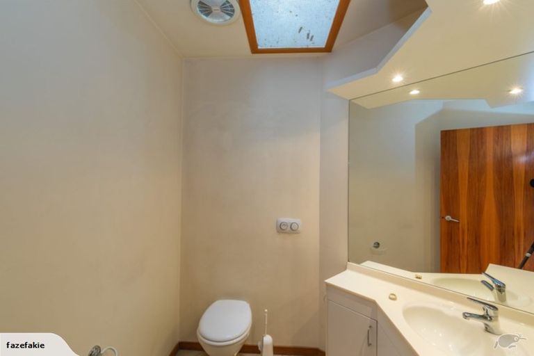 Photo of property in 73 Corfe Street, Ilam, Christchurch, 8041