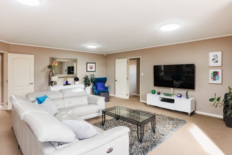 Photo of property in 50 Kentucky Way, Awapuni, Palmerston North, 4412
