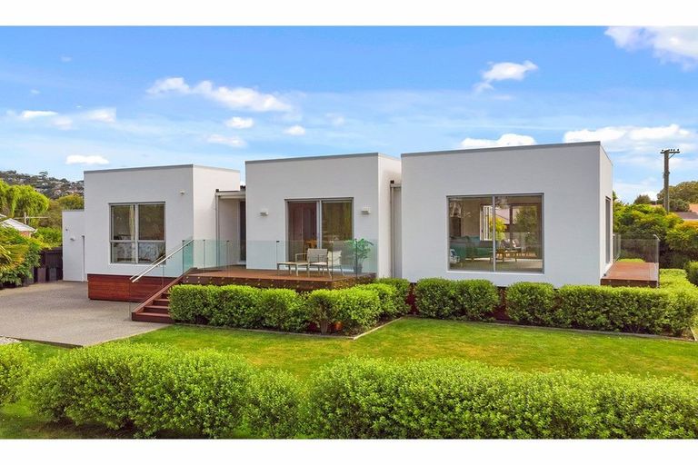 Photo of property in 218 Riverlaw Terrace, Saint Martins, Christchurch, 8022