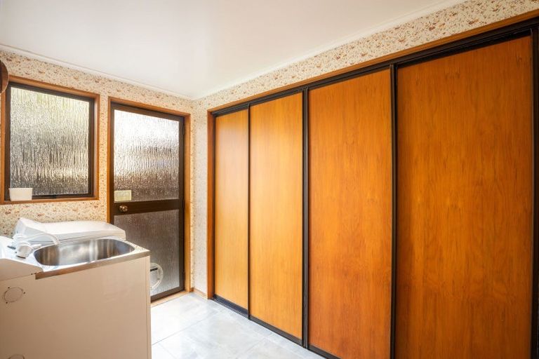 Photo of property in 10 Ruskin Place, Westown, New Plymouth, 4310