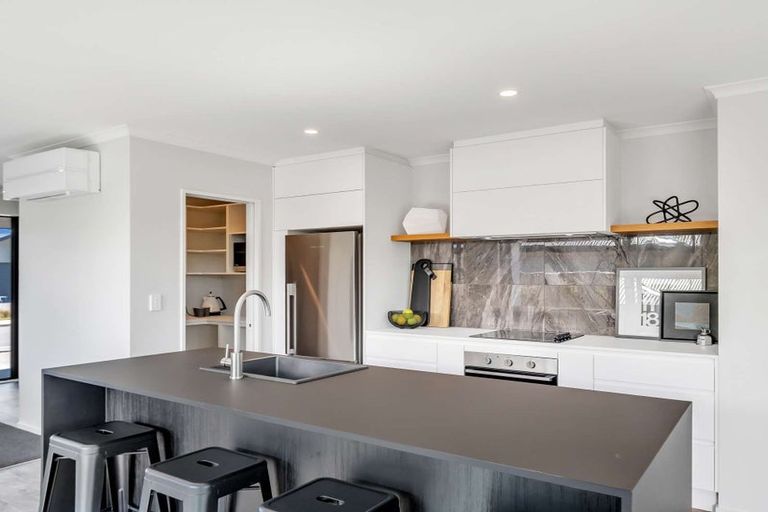 Photo of property in 14 John Raven Lane, Woodend, 7610