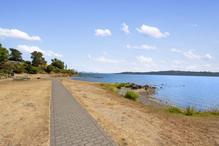 Photo of property in 47 Rainbow Drive, Rainbow Point, Taupo, 3330