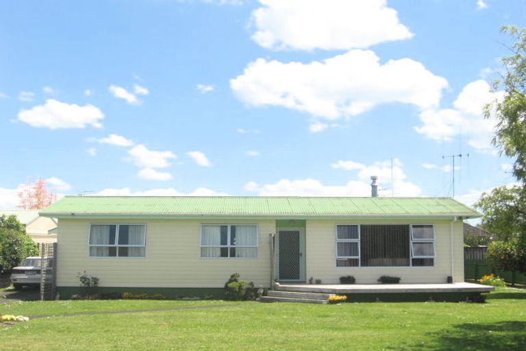 Photo of property in 22 Weld Street, Cambridge, 3434